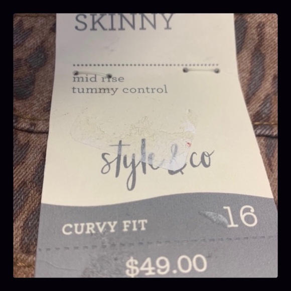 Style & Co Wild Puma Brown Mid Rise Curvy-Fit Skinny Jeans Size 16 - Picture 6 of 6